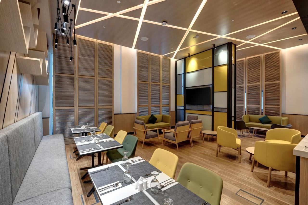 Urban Al Khoory Hotel Dubai Bagian luar foto